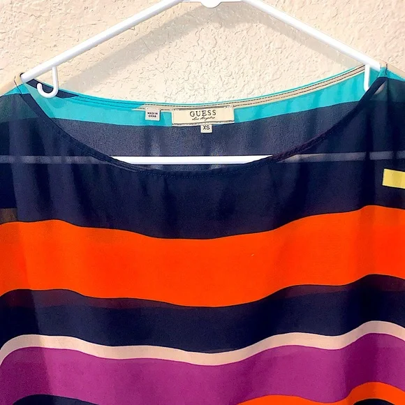 Guess Blouse - Picture 6 of 6